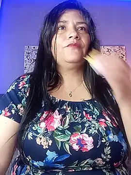 Snapshot of salomexlove_20 chatting on 6, 6, 2026 salomexlove 20 online show from 6, 6, 2026