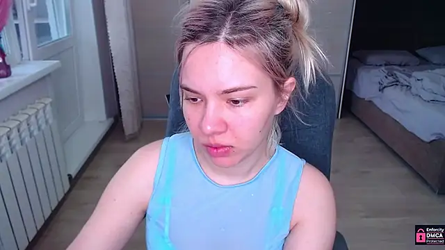 Snapshot of Lana__Nova chatting on 6, 5, 2026 Lana Nova online show from 6, 5, 2026