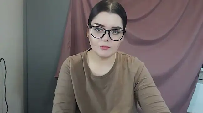 ohhhMie online show from 11, 2, 2025