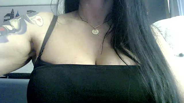 stormylana online show from 16, 10, 2025