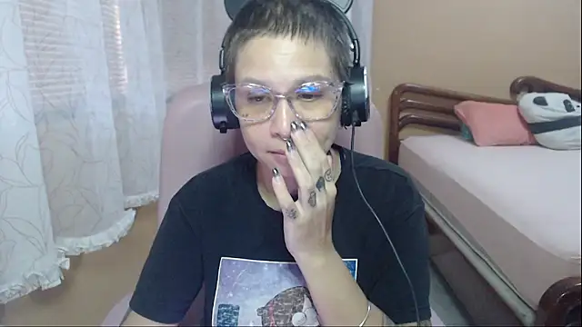 moon cat85 online show from 20, 9, 2025