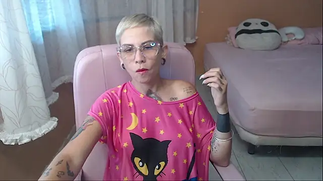 moon cat85 online show from 27, 5, 2026
