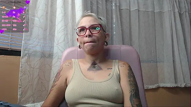 moon cat85 online show from 23, 6, 2026