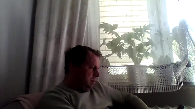 grzes19763 online show from 28, 4, 2026