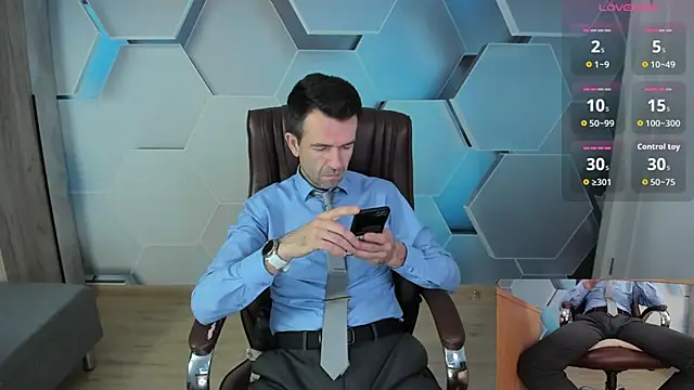 SteveTiger online show from 2, 4, 2026