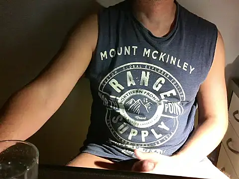 Snapshot of qpmario@xh chatting on 11, 9, 2025 qpmarioxh online show from 11, 9, 2025