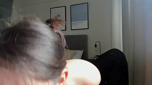 molly marmalade  online show from 28, 1, 2025