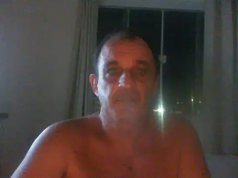 Snapshot of ConradinhoBR50 chatting on 5, 4, 2026 ConradinhoBR50 online show from 5, 4, 2026