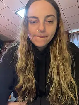 jaseyrae online show from 14, 3, 2025