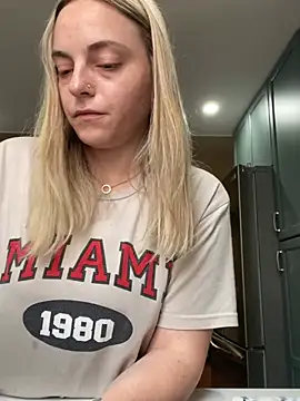jaseyrae online show from 11, 6, 2026