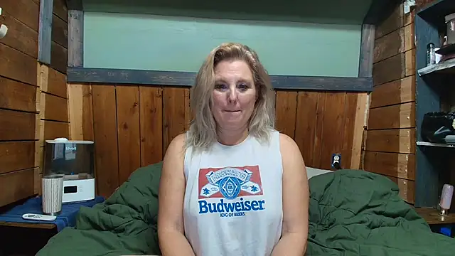 Snapshot of lisaxlovexxx chatting on 12, 2, 2026 lisaxlovexxx online show from 12, 2, 2026