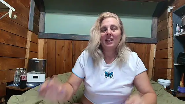 lisaxlovexxx online show from 21, 6, 2026