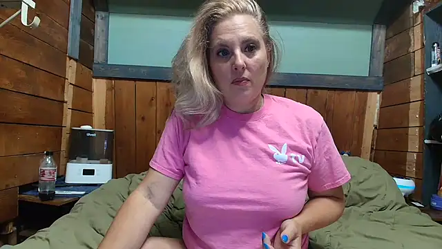 lisaxlovexxx online show from 22, 6, 2026