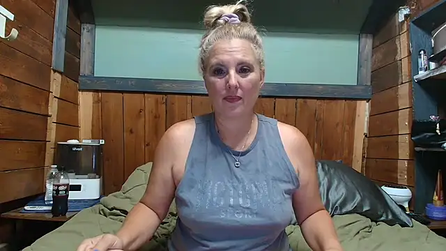 lisaxlovexxx online show from 10, 7, 2026