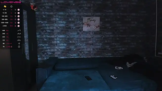 mark normal online show from 25, 4, 2026