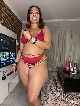 Snapshot of CurvyDesire1 chatting on 18, 5, 2026 CurvyDesire1 online show from 18, 5, 2026