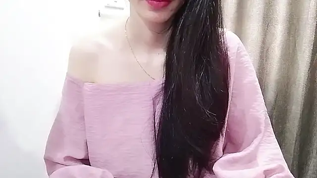 Snapshot of Aminababiew chatting on 8, 3, 2026 Aminababiew online show from 8, 3, 2026