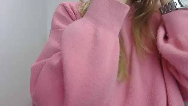 Snapshot of erykajoy chatting on 16, 2, 2025 erykajoy online show from 16, 2, 2025