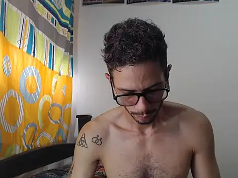 alisterxxx online show from 19, 2, 2026