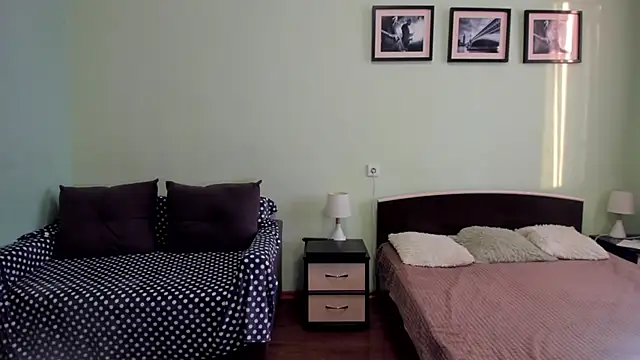 Marrymepls online show from 23, 4, 2026