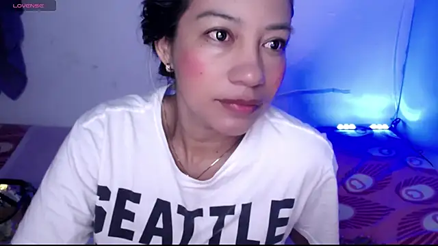 ninatiny online show from 23, 4, 2026