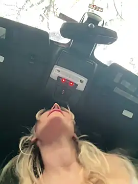 Snapshot of jasminesummer chatting on 10, 2, 2025 jasminesummer online show from 10, 2, 2025