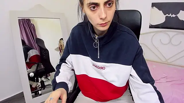 jessystarr online show from 10, 3, 2025