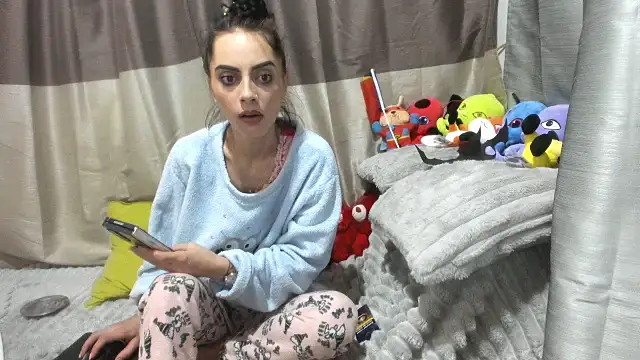 jessystarr online show from 2, 12, 2025