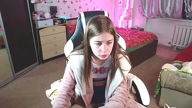 Kira honeyy online show from 31, 1, 2025