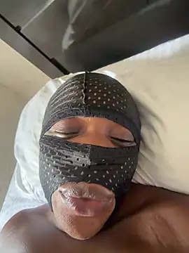 Ebony nasty girl online show from 26, 4, 2026