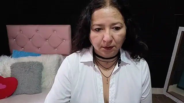 katifoxx online show from 11, 5, 2026