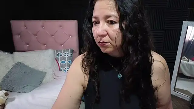 katifoxx online show from 24, 7, 2026