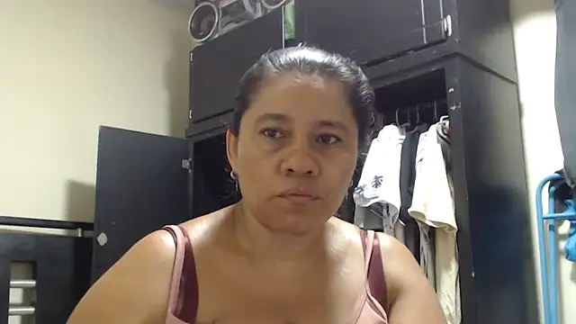 adrixxx38 online show from 23, 4, 2026