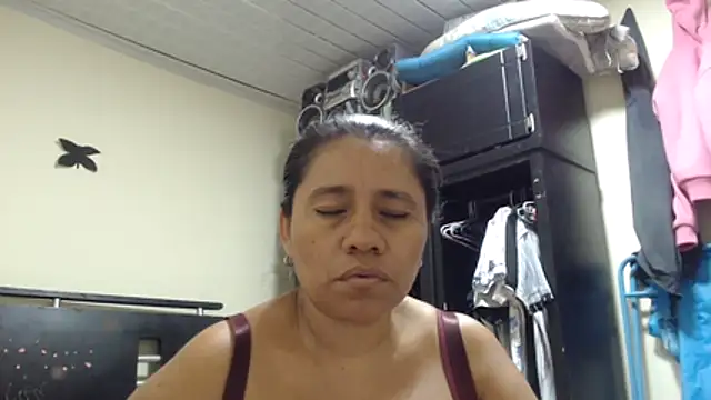 adrixxx38 online show from 27, 4, 2026