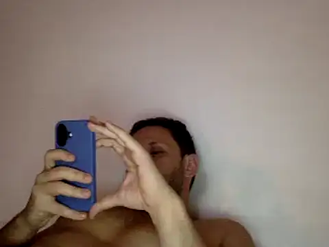 Snapshot of FelipeRiver chatting on 10, 1, 2025 FelipeRiver online show from 10, 1, 2025