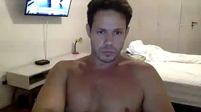 Snapshot of FelipeRiver chatting on 11, 3, 2025 FelipeRiver online show from 11, 3, 2025