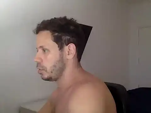 Snapshot of FelipeRiver chatting on 8, 1, 2026 FelipeRiver online show from 8, 1, 2026