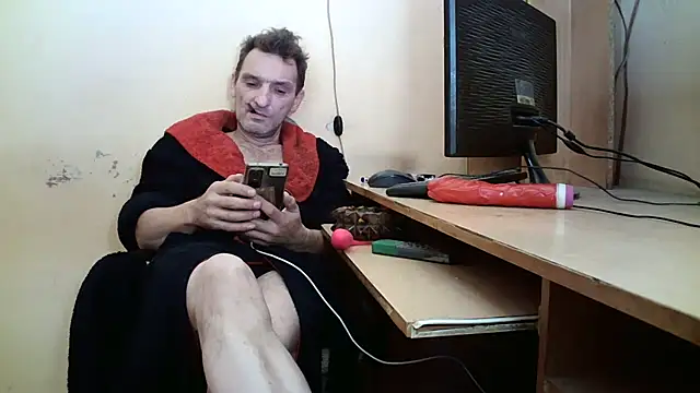 Snapshot of dundyFocus chatting on 31, 10, 2025 dundyFocus online show from 31, 10, 2025