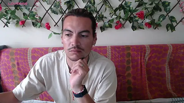 Snapshot of Jack_Emily1 chatting on 27, 5, 2026 Jack Emily1 online show from 27, 5, 2026