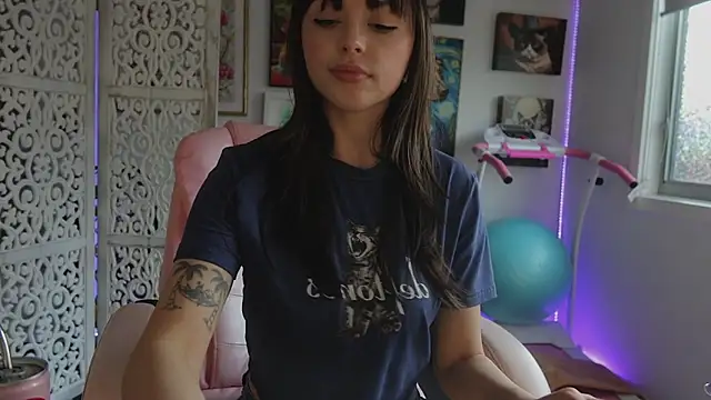 makiyahbelle online show from 3, 7, 2026