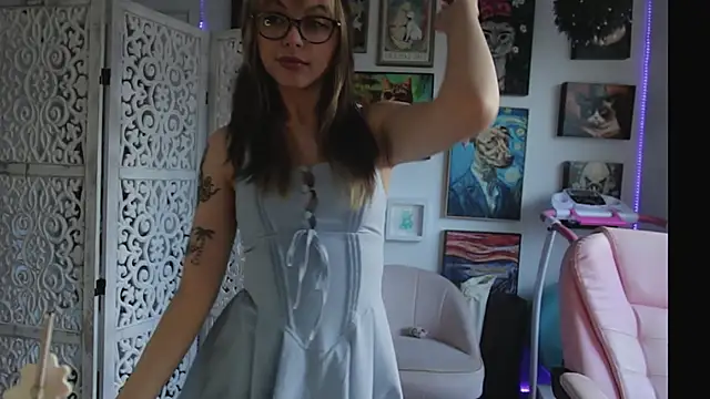 makiyahbelle online show from 27, 7, 2026