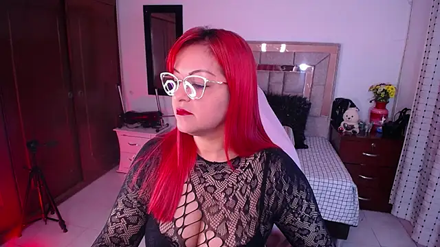 Snapshot of salomecastro_ chatting on 11, 2, 2025 salomecastro online show from 11, 2, 2025