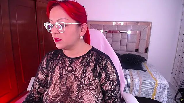 Snapshot of salomecastro_ chatting on 19, 10, 2025 salomecastro online show from 19, 10, 2025