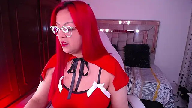 Snapshot of salomecastro_ chatting on 27, 10, 2025 salomecastro online show from 27, 10, 2025