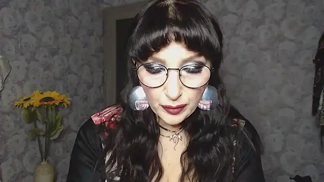 Aziza1 online show from 1, 3, 2025