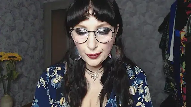 Aziza1 online show from 22, 3, 2025