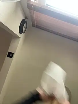 Etwas neugierig online show from 11, 2, 2025