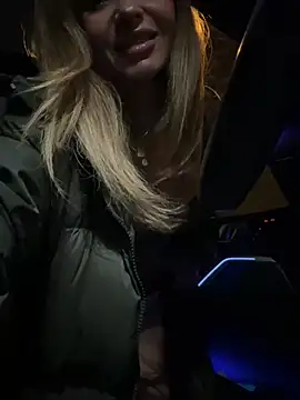 Etwas neugierig online show from 16, 3, 2025