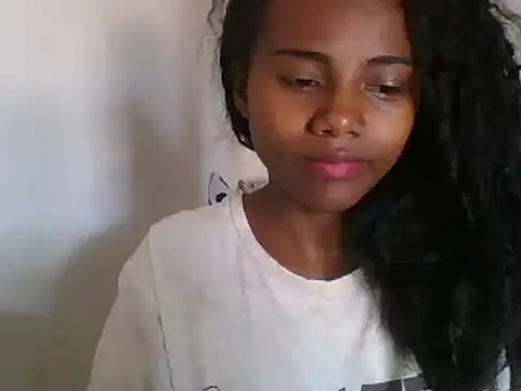 Hamie sexy online show from 8, 3, 2026