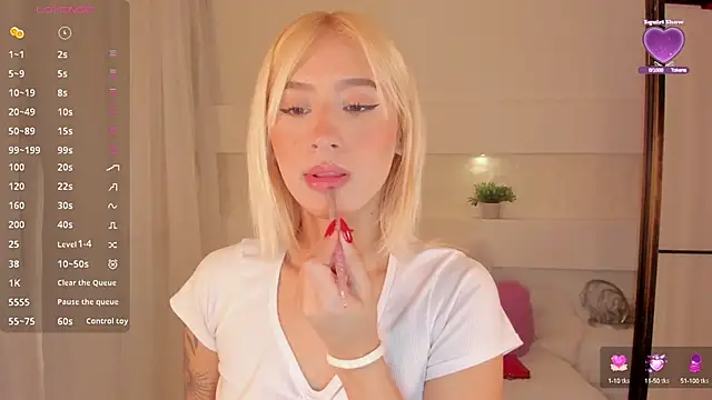 AshleyRoys online show from 27, 2, 2025